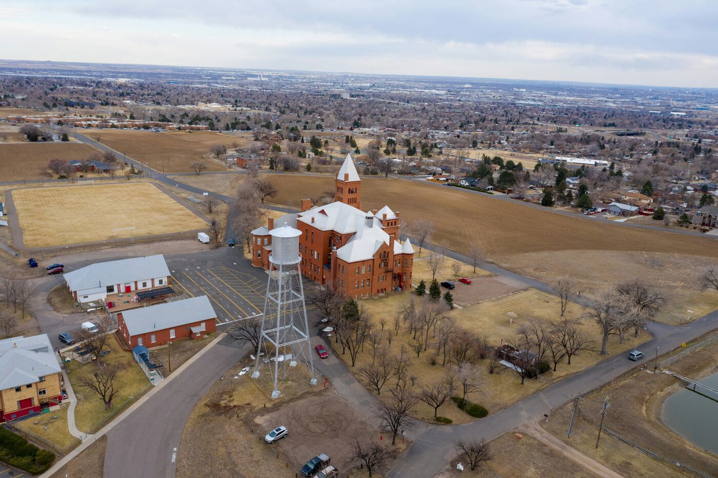 Front Range light across the north side of the Denver metro